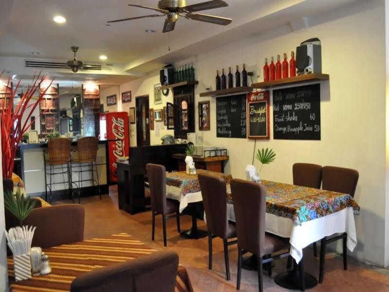 Drop Inn Бангкок Экстерьер фото